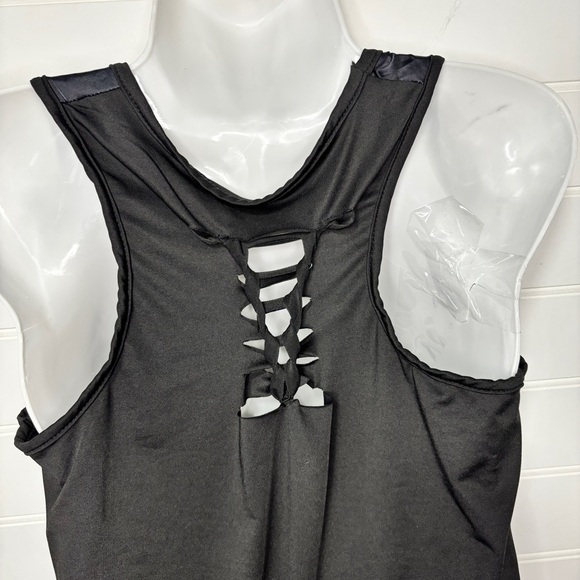 Butterfly Skull Tank Top Shirt w/ rip tied razor back, size M ~ goth, punk, emo - Picture 5 of 8